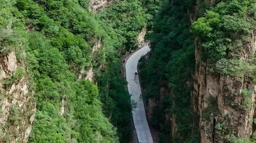 【北京一周一山·南石洋大峡谷】休闲/初级丨里程可调节丨帝都绿野仙踪+新开放的北京地理教科书+京郊小武陵+中国版“科罗拉多大峡谷”~