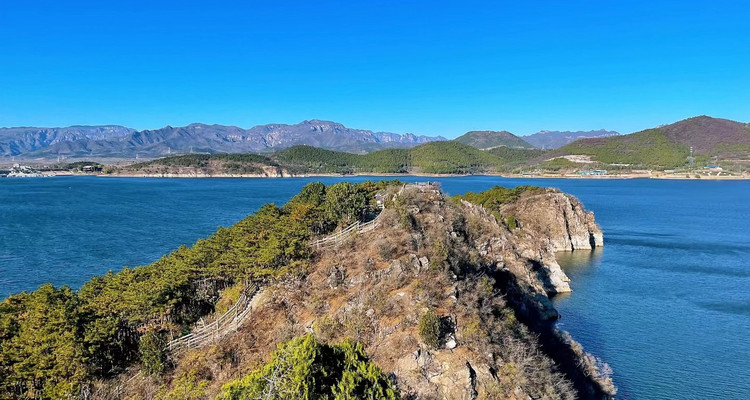 【北京一周一山·金海湖】休闲丨8公里徒步丨一半湖水一半山+俯瞰金海湖+赏绝美湖光山色