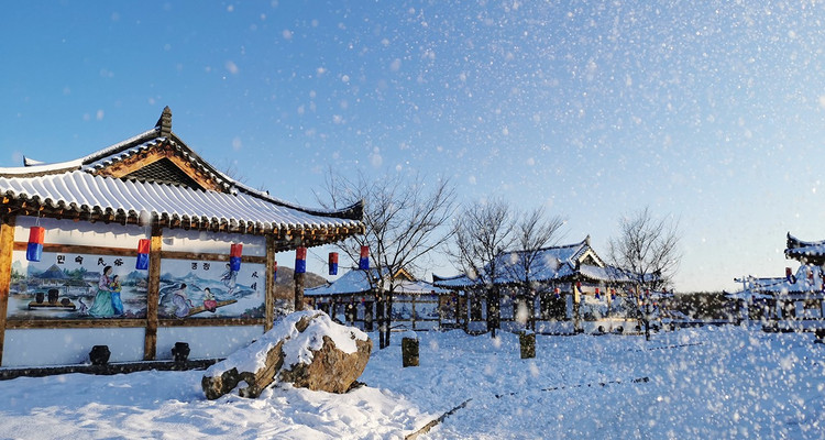 【冰雪梦幻A线7日·8人精品小团】长白山+雪乡+梦幻雪山+延吉+温泉+漂流+冬捕+雪圈+滑雪+雾凇+深度体验+冰雪狂欢