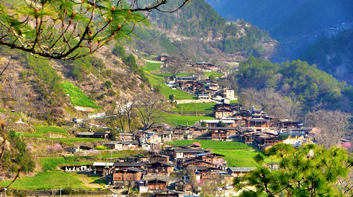 【秘境怒江7日游】怒江大峡谷+茶马古道+徒步高黎贡山+百花岭+寻找纹面女+户外深度纯玩7日游