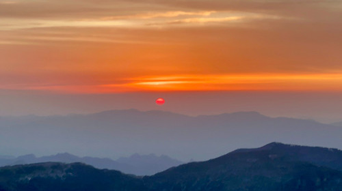 【元旦特辑·东灵山跨年】赏月观星+看日出云海+云海缭绕+登顶北京最高峰+迎接新年第一缕阳光！