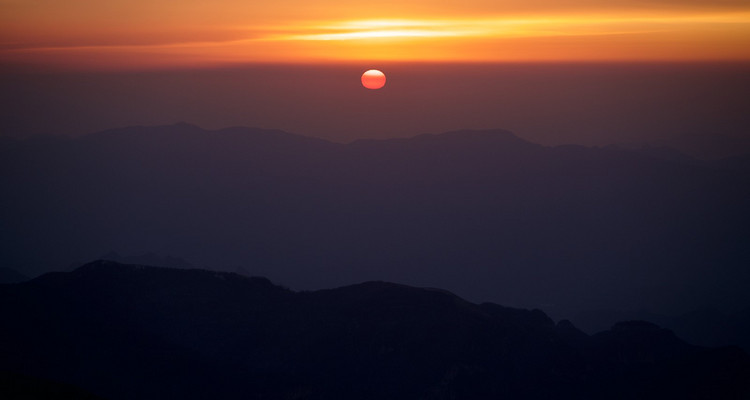 【元旦特辑·东灵山跨年】赏月观星+看日出云海+云海缭绕+登顶北京最高峰+迎接新年第一缕阳光！