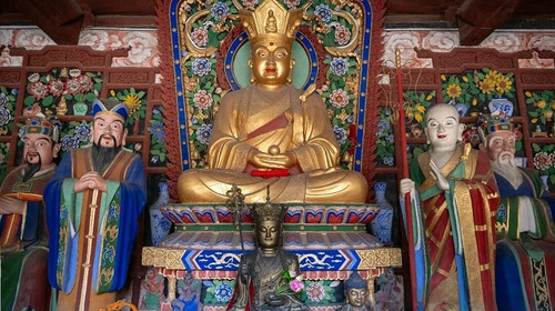 【寻迹塞外·秘境长城3日】探寻“走西口”杀虎口+八台子教堂长城同框+“小八达岭”摩天岭长城+朔州古城+崇福寺+应县木塔+赠送讲解+38人舒适团