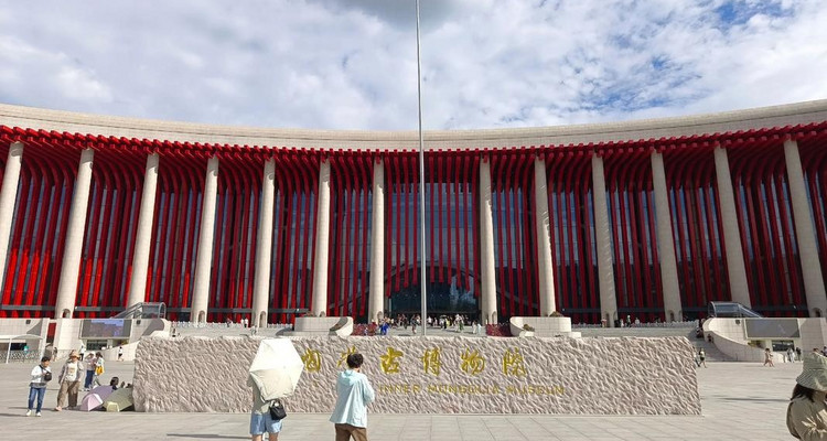 【邂逅内蒙·别样青城4日】呼和浩特+雪韵希拉穆仁草原+乌兰哈达火山+大召寺+内蒙古博物院+青城奶站+2-6人散拼&私家团！