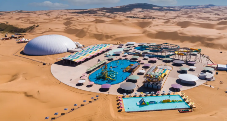 【初见内蒙·畅游沙漠3日】库布齐07沙漠公路+越野车深度穿越+畅玩响沙湾+光伏森林+特色骆驼宴+美岱召+内蒙古博物院+38人舒适团