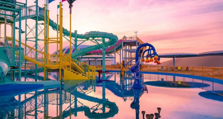 【初见内蒙·畅游沙漠3日】库布齐07沙漠公路+越野车深度穿越+畅玩响沙湾+光伏森林+特色骆驼宴+美岱召+内蒙古博物院+38人舒适团