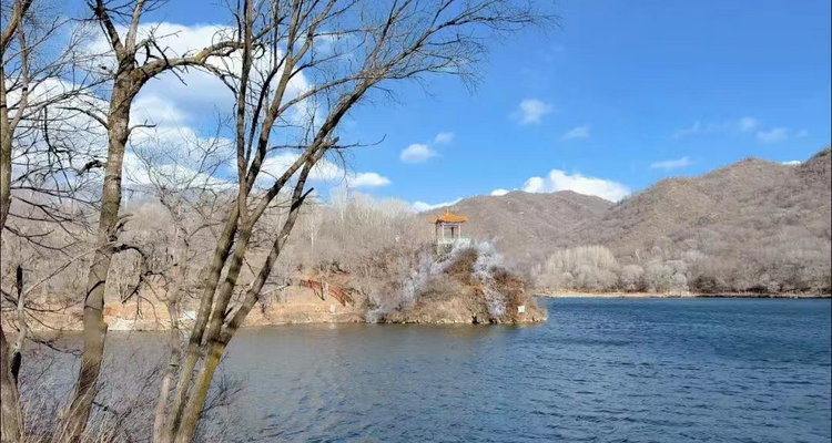 【北京一周一山·玉渡山冰雪】玉渡山冰雪奇遇 +打卡小众景点岔道古城+品延庆铁锅炖鱼+梦幻冬日，等你赴约~