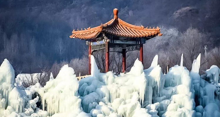 【北京一周一山·玉渡山冰雪】玉渡山冰雪奇遇 +打卡小众景点岔道古城+品延庆铁锅炖鱼+梦幻冬日，等你赴约~