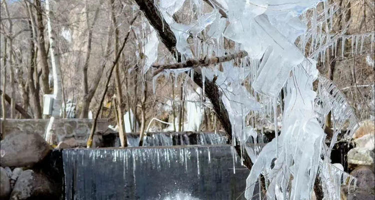 【北京一周一山·玉渡山冰雪】玉渡山冰雪奇遇 +打卡小众景点岔道古城+品延庆铁锅炖鱼+梦幻冬日，等你赴约~