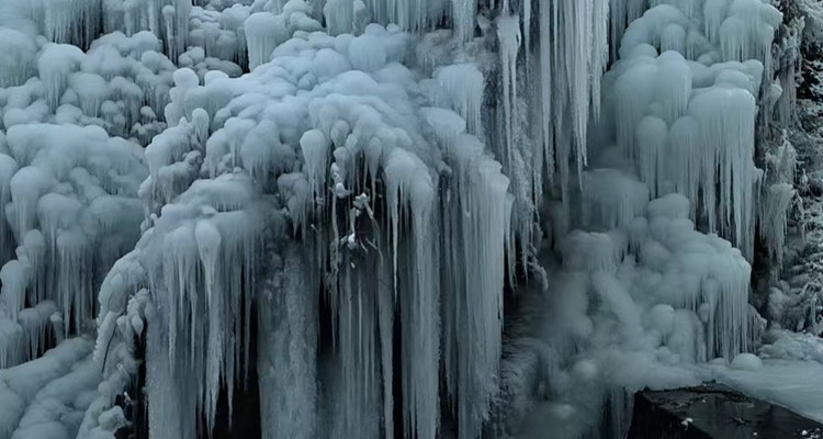 【北京一周一山·神泉峡冰瀑】打卡“北京小冰岛”+探索京西第一冰瀑神泉峡的冰雪秘境+感受冰雪中的浪漫~