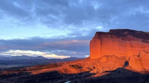 【北京一周一山·承德丹霞】国家级丹霞地质奇观+闯入地球的调色盘+打卡亿万年形成的"天门之眼”~