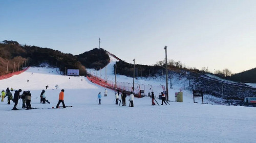 【北京一周一雪·云佛山滑雪】超值特价一价全含+车程更近+全天畅滑丨可自驾