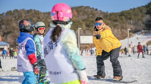 【北京一周一雪·云佛山滑雪】超值特价一价全含+车程更近+全天畅滑丨可自驾