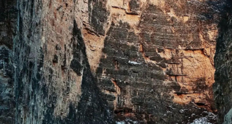 【北京一周一山·水峪里大峡谷】冰河世纪奇遇丨探秘原生态大峡谷冰雪奇缘 +打卡《亮剑》古堡~