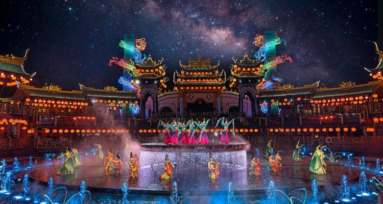 【寻迹中原·全景河南5日】春节特辑丨开封万岁山武侠城+清明上河园+洛阳龙门石窟+老君山+白马寺+国家地理封面宝泉+殷墟博物馆+探寻中原文化+深度纯玩畅游