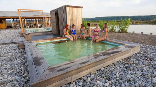 【北京一周一山延伸篇·帝曼温泉】逃离城市计划｜赴官厅湖鲜之约，泡帝曼暖泉解乏