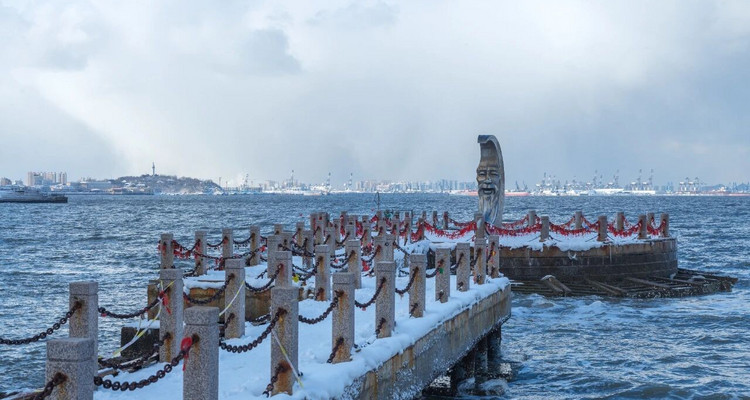 【浪漫半岛·山海漫游5日】春节特辑丨雪与海之歌丨畅游烟台+威海+蓬莱阁+烟墩角天鹅+布鲁威斯号沉船+火炬八街+青州古城中国年+驼山石窟+青州博物馆+纯玩休闲游