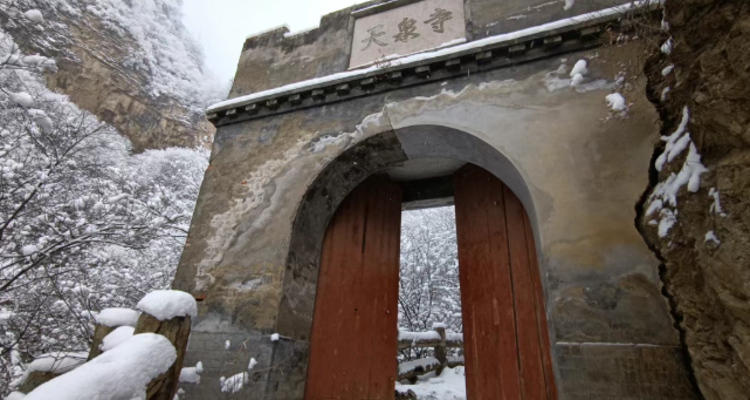 【北京一周一山·天泉寺-栖隐寺】女神节特惠38元丨探寻京西紫禁城神隐地+栖隐寺桃花盛开，徒步赏花正当时！