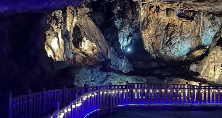 【北京一周一山·天泉寺-栖隐寺】女神节特惠38元丨探寻京西紫禁城神隐地+栖隐寺桃花盛开，徒步赏花正当时！