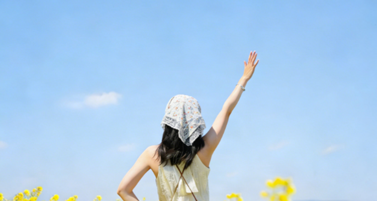 【云南千山花海·滇东南6日】昆明+圆通山樱花+抚仙湖+禄充景区+建水古城+元阳坝达梯田+多依树观日出+阿者科蘑菇屋+碧色寨+牛街螺丝田+罗平油菜花+金鸡峰+九龙瀑布+6天5晚休闲游+8-12人小团