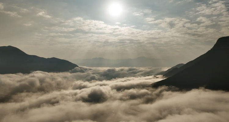 【地道湖北·古蕴神武峡7日】武汉＋襄阳古城 +太子坡 +琼台中观+ 住武当上+琼台中观+ 金顶+南岩宫+紫霄宫+房县+天燕+ 神农顶 +坪阡古镇+大九湖 +巫山+三峡之巅+白帝城+神女天路+景观人文大环线 2-8人VIP小团
