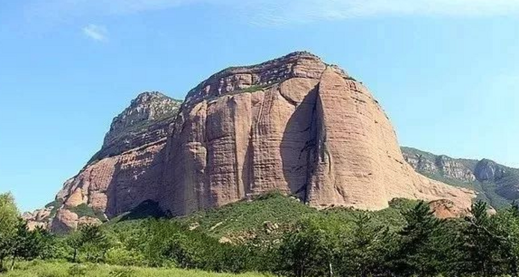 【北京一周一山·赤壁丹霞】徒步张家口后城丹霞赤壁，探访北方第一丹霞