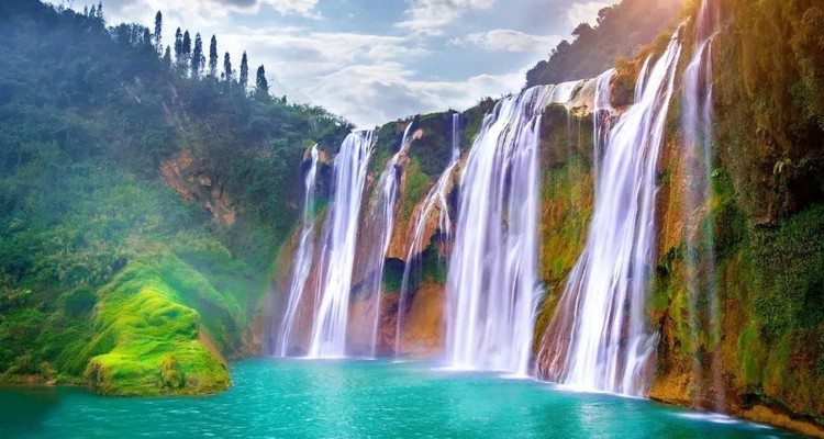 【行摄滇南】东川红土地｜元阳梯田｜罗平油菜花｜九龙瀑布｜弥勒东风韵｜建水古城｜抚仙湖7天6晚