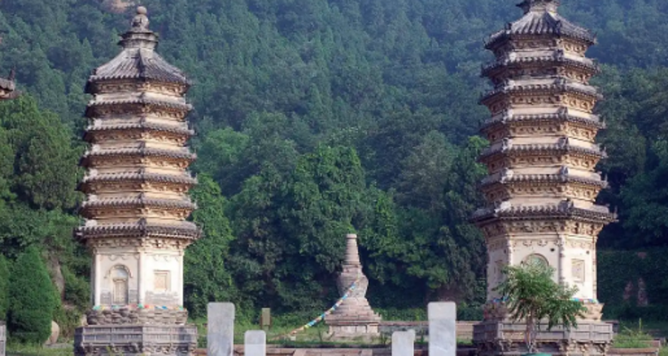 【北京一周一山·银山塔林】花海徒步之旅丨解锁燕京八景的银山塔林与桃花仙境~
