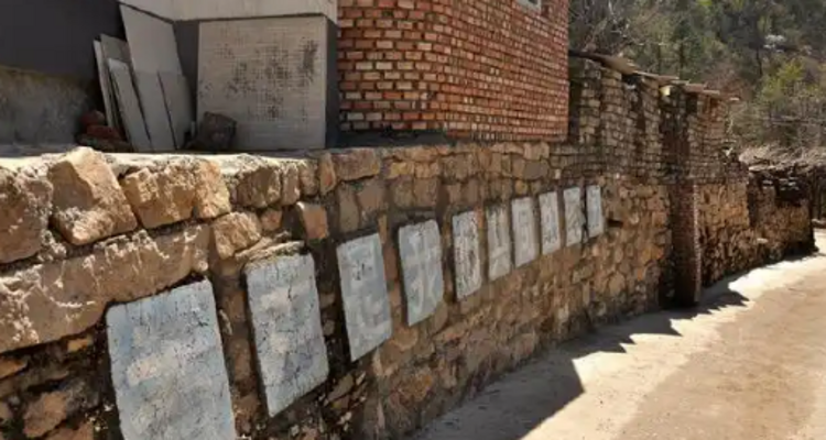 【北京一周一山·香屯】穿越最美香屯村，探索大云峡谷的春季秘境：爬野长城，赏世外桃花！