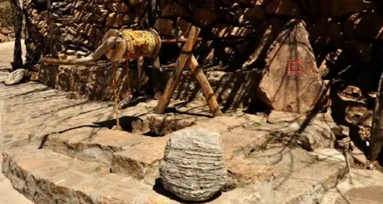【北京一周一山·香屯】穿越最美香屯村，探索大云峡谷的春季秘境：爬野长城，赏世外桃花！