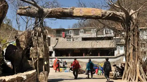 【北京一周一山·香屯】千亩板栗园与明代长城环抱下的徒步秘境：溪流潺潺，长城蜿蜒，感受山谷间的纯净之美