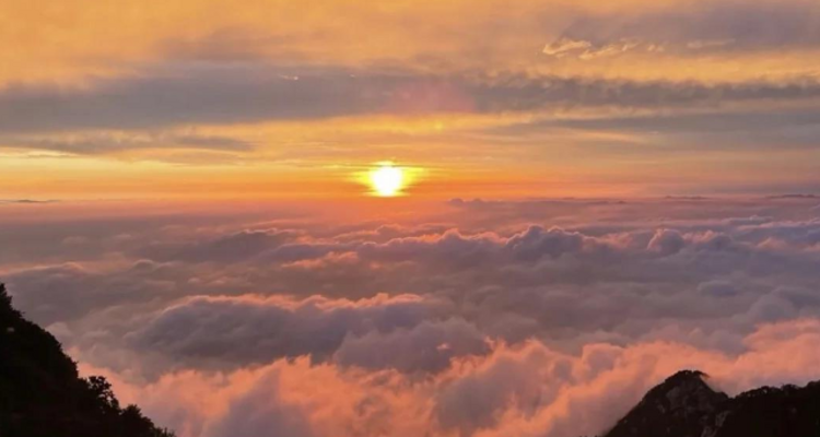 【夜爬泰山2日】难度可选丨夜爬东岳泰山+看日出观云海+闲游泉城济南