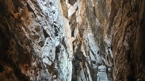 【北京一周一山·岭西大裂缝】探索神秘峡谷奇洞与大裂缝的非凡旅程~