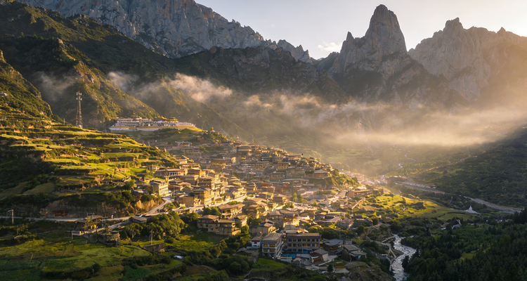 【越野甘南·自驾7日】兰州+刘家峡黄洮交汇观景台+米拉日巴佛阁+美仁大草原+江迭公路+达日观景台+扎尕那+花湖湿地+若尔盖草原+九曲黄河日落+莲宝叶则+娘玛寺+阿万仓湿地+郎木寺+纳摩大峡谷+桑科草原+拉卜楞寺+户外深度自驾游