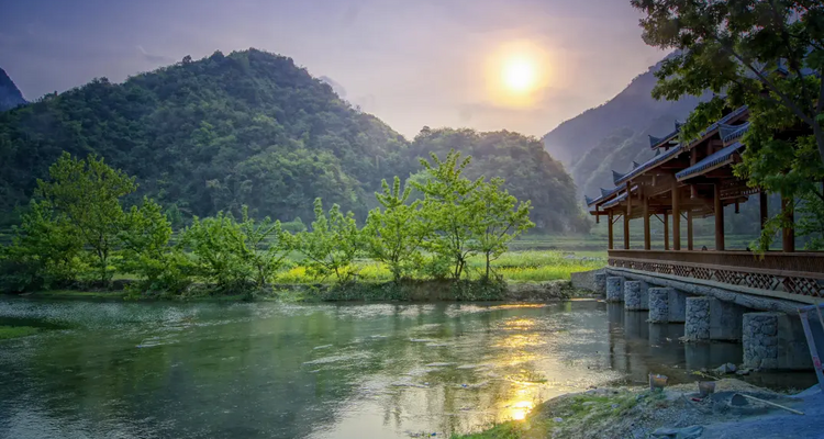 【荷以滇东南·夏日限定6日】昆明+普者黑戏水赏花+深度抚仙湖+建水全景+坝美世外桃源+弥勒东风韵，-一网打尽滇东南全景·2-12人团