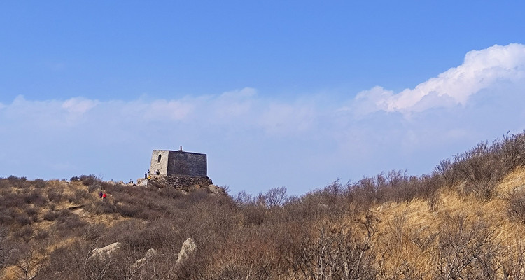 【北京一周一山·长峪城】会员周特惠9.9元｜北京长峪城徒步指南：登顶昌平之巅，邂逅壮美风车群