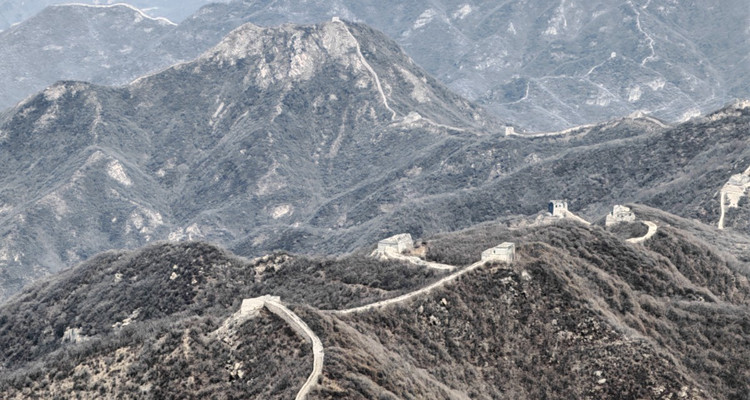 【北京一周一山·长峪城】会员周特惠9.9元｜北京长峪城徒步指南：登顶昌平之巅，邂逅壮美风车群