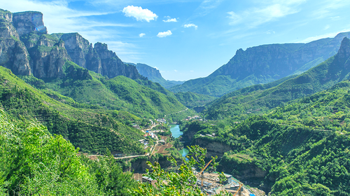【太行秘境·井底村徒步3日】超值特价丨赏京娘湖全景+深入太行大峡谷+穿越挂壁公路+下到最美井底村+观祥云湖大瀑布+探秘黑龙潭+邂逅天外飞瀑~