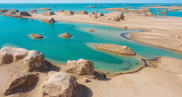 【遇见西北·可可西里秘境8日】西宁+生命树德令哈+大柴旦翡翠湖+察尔汗盐湖+茫崖翡翠湖+格尔木+青海湖+荒野公路+黑独山+艾肯泉+星之谷丹霞+可可西里+观藏羚羊+昆仑雪山-2-8人小包团/8人小团