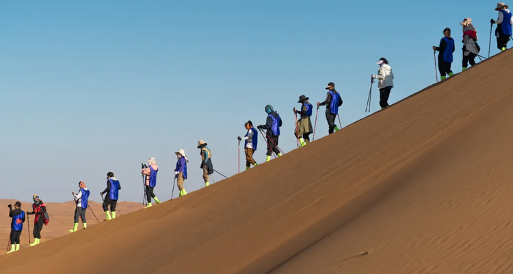 【徒步华夏第二十六站 · 腾格里沙漠站】银川+吉格图湖+星星湖+月亮湖+太阳湖+苏海图湖+乌兰湖+骆驼湖+4日徒步+28人品质徒步团