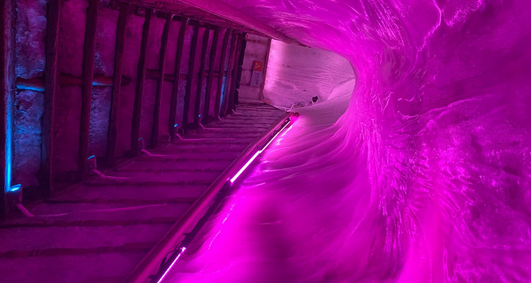 【寻迹晋西·秘境芦芽山4日】探万年冰洞+观悬空村奇观+登芦芽雄峰+马仑草原+雁门关+打卡正定古城+忻州古城+38人舒适团！