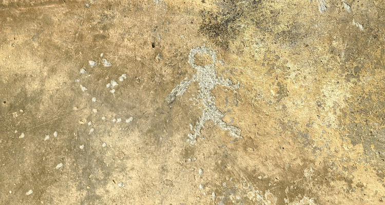 【一生必看！华子鱼洄游4日】穿越北疆风景大道+观华子鱼洄游生命奇迹+赏达里湖日落+塞尔达美景大青山+畅玩布日敦沙漠+美林谷+户外纯玩+38人舒适团~