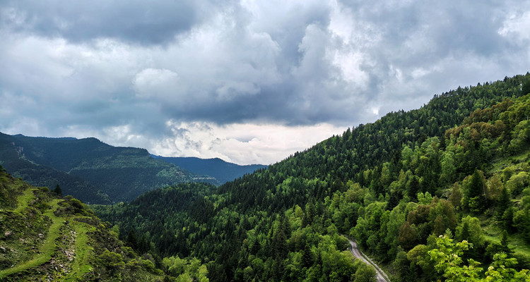 【寻迹晋西·秘境芦芽山4日】探万年冰洞+观悬空村奇观+登芦芽雄峰+马仑草原+雁门关+打卡正定古城+忻州古城+38人舒适团！