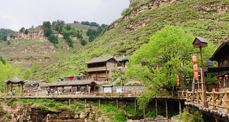 【寻迹晋西·秘境芦芽山4日】探万年冰洞+观悬空村奇观+登芦芽雄峰+马仑草原+雁门关+打卡正定古城+忻州古城+38人舒适团！