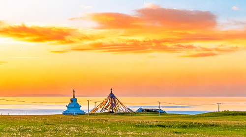 【西北山河集·青甘环线8日】西宁+祁连山草原+张掖七彩丹霞日落+嘉峪关长城+大地之子+莫高窟+鸣沙山月牙泉日落+石油小镇+黑独山+胭脂山+水上雅丹+大柴旦翡翠湖+12人旅拍团