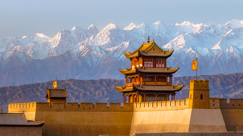 【西北山河集·青甘环线8日】西宁+祁连山草原+张掖七彩丹霞日落+嘉峪关长城+大地之子+莫高窟+鸣沙山月牙泉日落+石油小镇+黑独山+胭脂山+水上雅丹+大柴旦翡翠湖+12人旅拍团