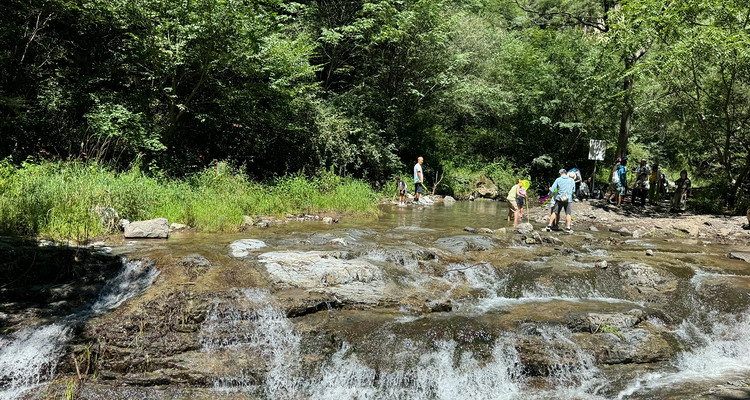 【北京一周一山·龙门涧】早鸟优惠来袭丨峡谷幽静蜿蜒+赏“北方喀斯特之花”+打卡爨底下民俗村落+观沧桑古建~