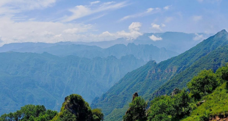 【北京一周一山·石洞山-十八堂】现实版塞尔达探秘| 十八堂前听风雨，石洞山中觅清幽 | 挑战蔚县石洞山：穿越千年十八堂遗址，感受太行山脊的震撼~