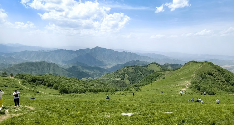 【北京一周一山·北灵山】早鸟优惠来袭丨壮丽北灵山：步履间豁达胸怀‌‌丨于草甸与流云间寻得自在，一次治愈心情的云端漫步~