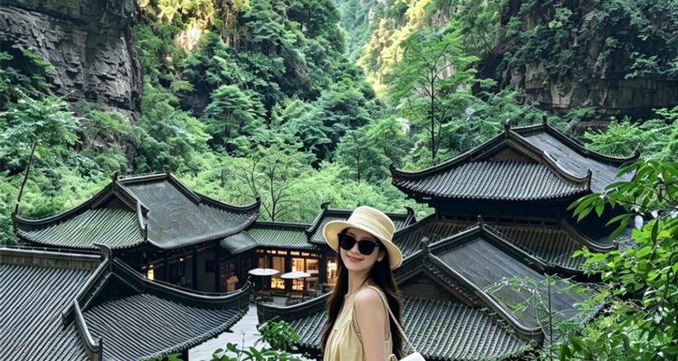 【川渝黔传奇 · 山水秘境7日】重庆+大足石刻+天生三桥+赤水大瀑布+蜀南竹海 +仙女山+兴文石海+芙蓉洞+金佛山+丙安古镇+816地下核工程+隆昌石牌坊+四洞沟2-8人小包团&8人拼团